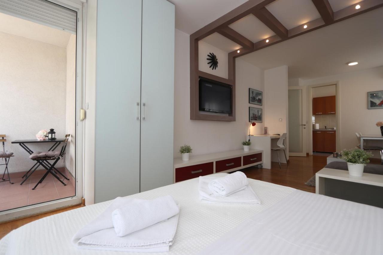 New Belgrade Apartment Belville, Parking 5 Evra Dan Exterior photo